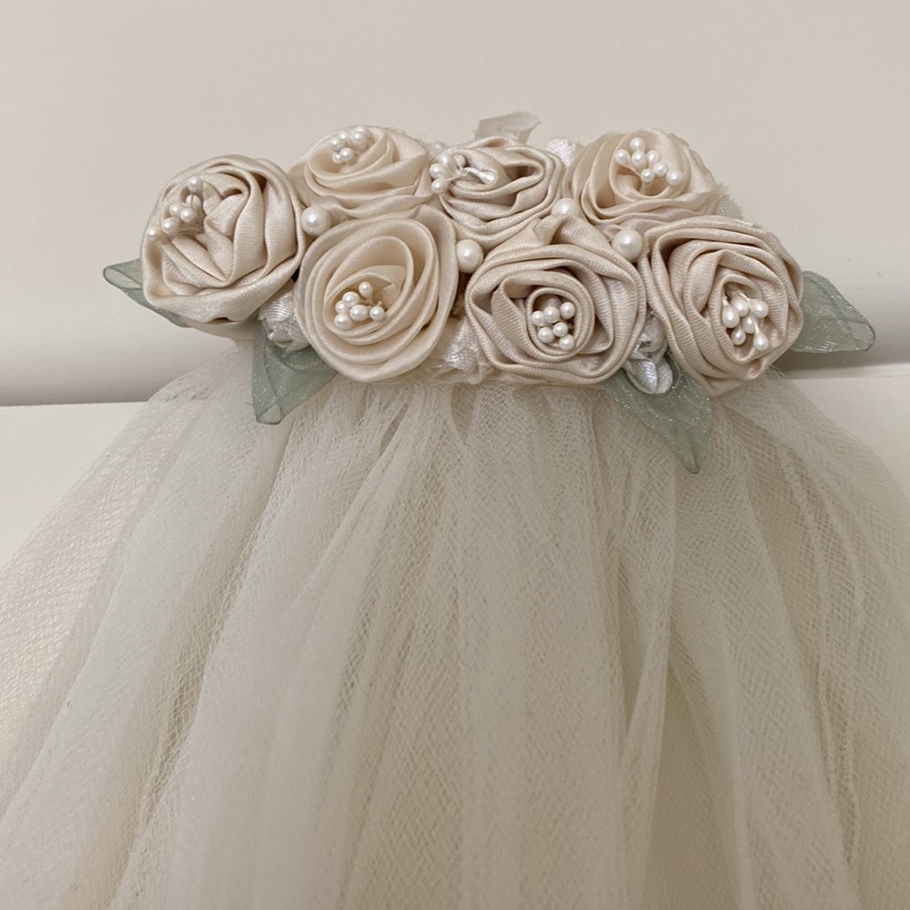 Bouquet/Fingertip Length Custom Bridal Veil